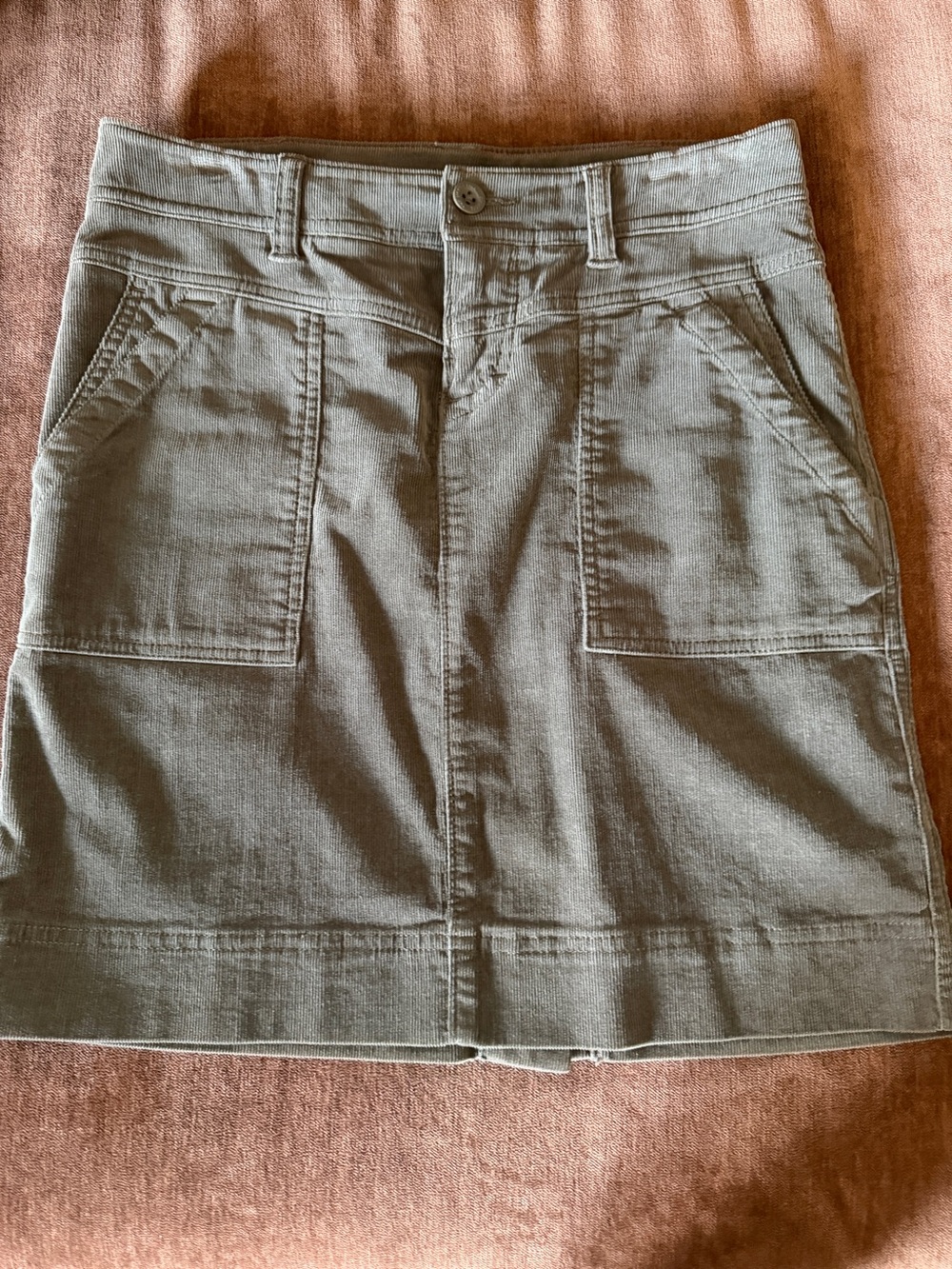 North Face Utility mini skirt